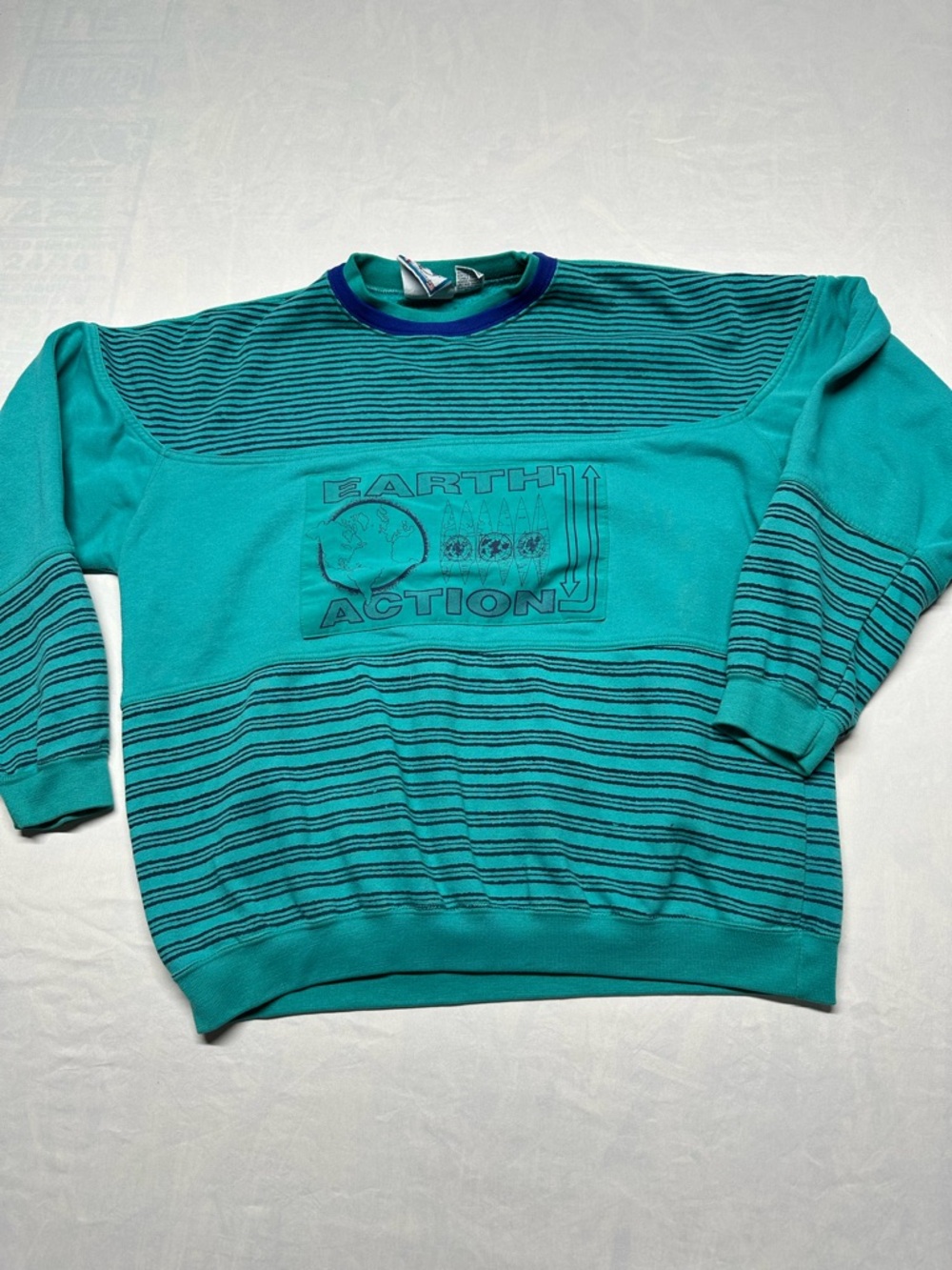 Vtg 90s Van Heusen Earth Action Ribbed Sweatshirt Medium